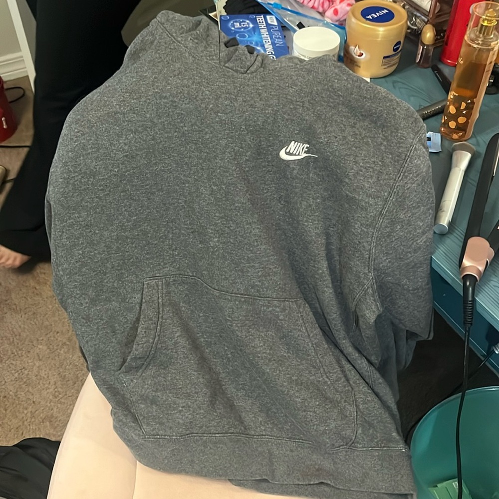 nike hoodie